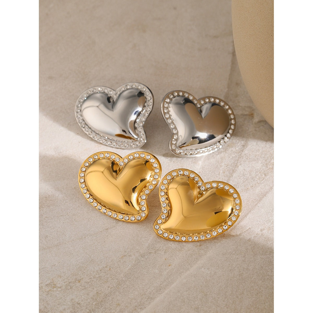 White rhinestone heart-shaped earrings